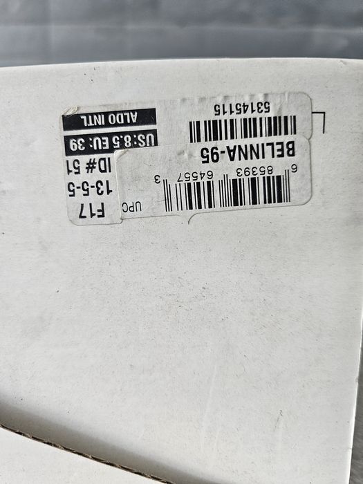 Botas ALDO cano alto em verniz NOVAS