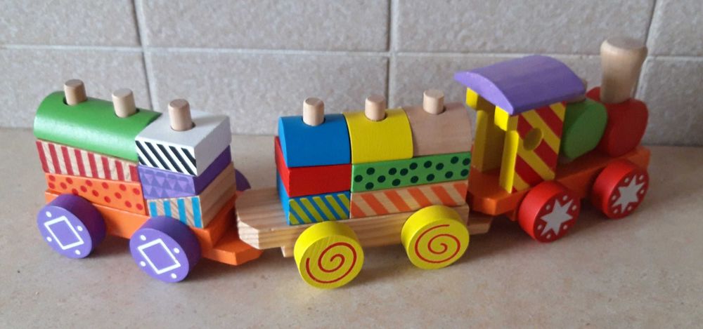 Pociąg drewniane klocki Elefun