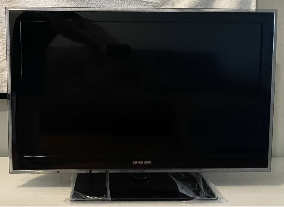 Samsung 37” Full HD 1080p Série 5 | Imagem Excelente | HDMI • USB | Excelente Estado
