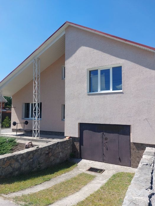 Продам сучасний будинок