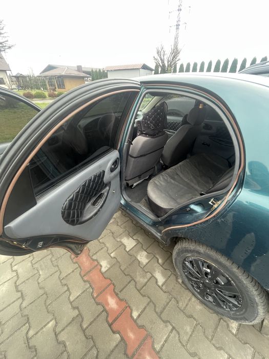 Продам Daewoo lanos 1.5 газ бензин