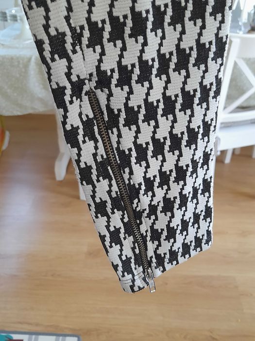 Spodnie cygaretki Zara r.M