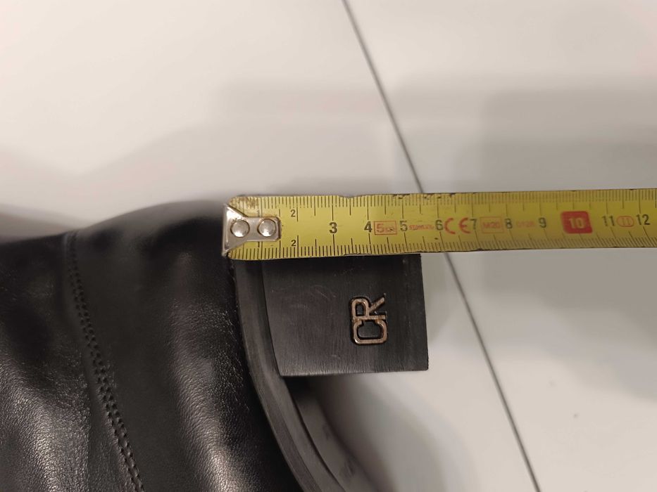 Skórzane kozaki Carinii rozm.36