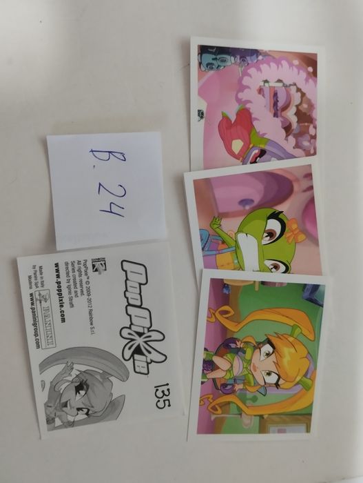 (B3) cromos de 8 coleções