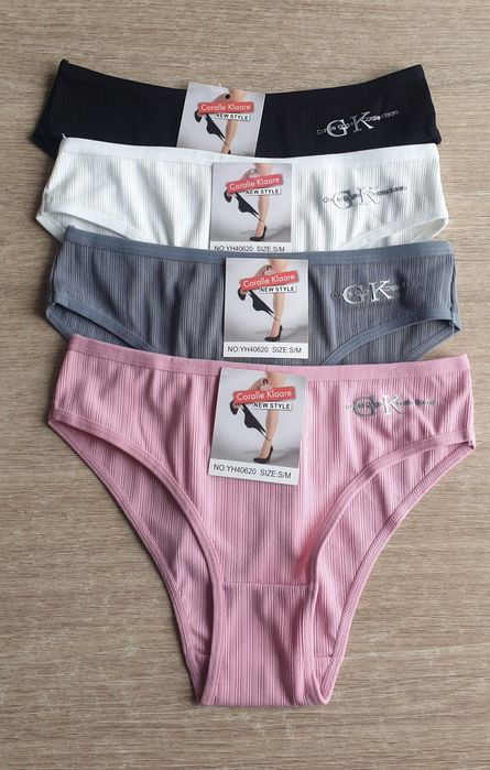 4×Damskie majtki figi w prążek S/M