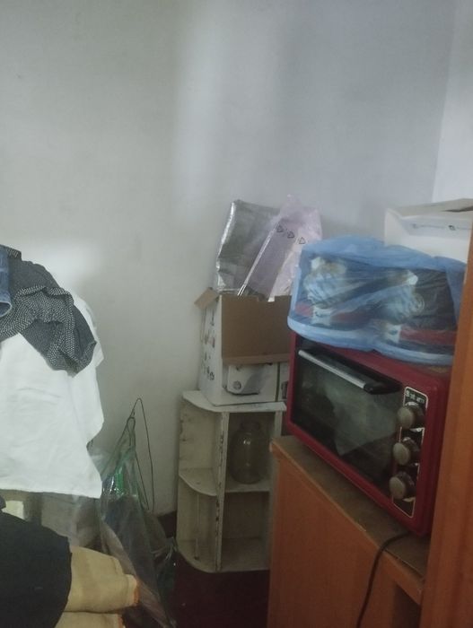 Продам квартиру у селі Гоголів