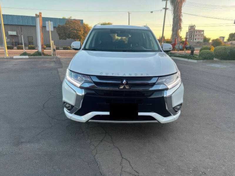 2018 Mitsubishi Outlander PHEV GT