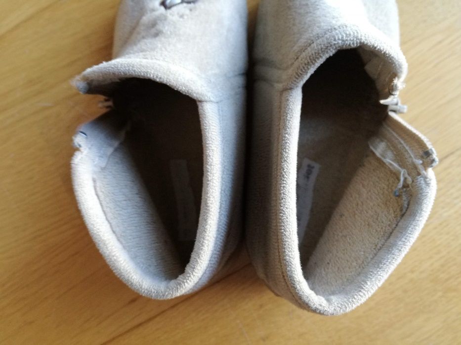 Pantufas castanhas claras - Menino - Vertbaudet - Tamanho 26