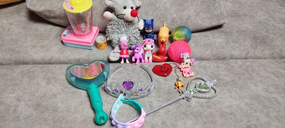 Іграшки для принцеси  терміново