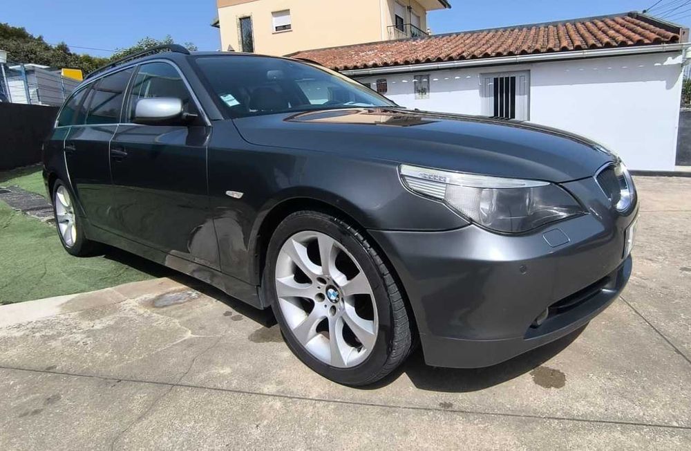 BMW 525D Touring 2005 GPS Pele