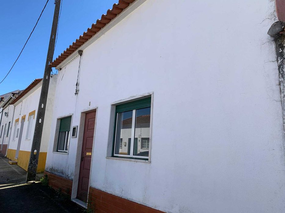 Vende-se casa no Alentejo