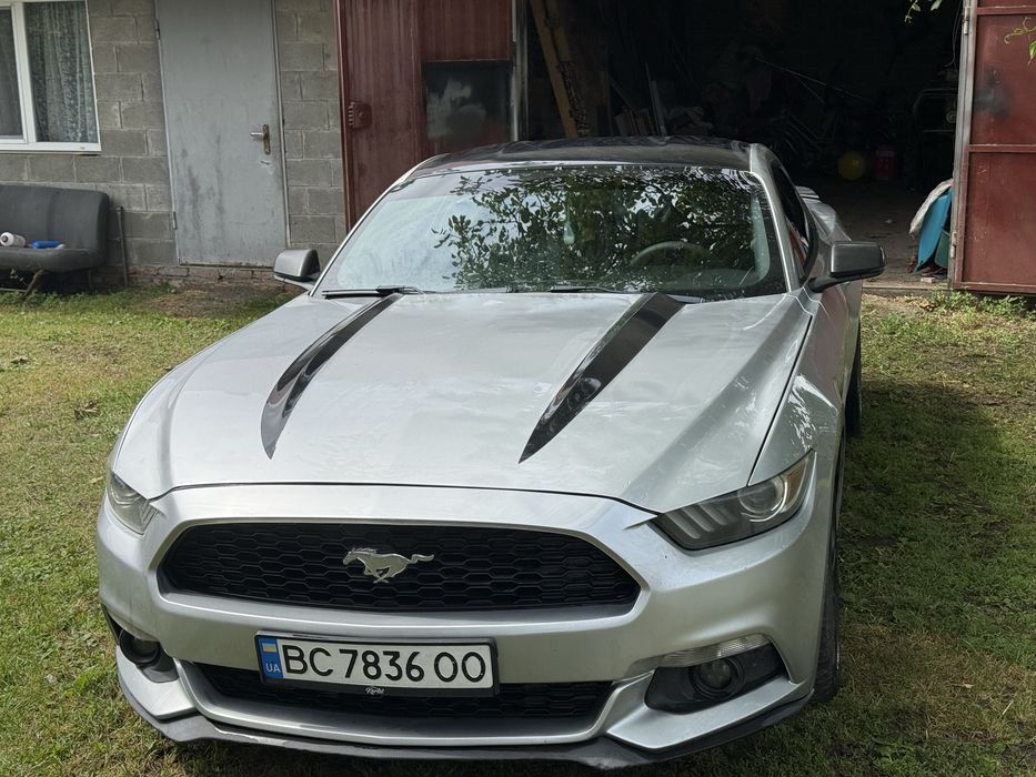 Ford Mustang 2.3 AT Ecoboost