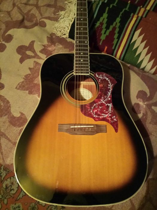 Epiphone PRO -1 Plus VS. 175 $. Нова.