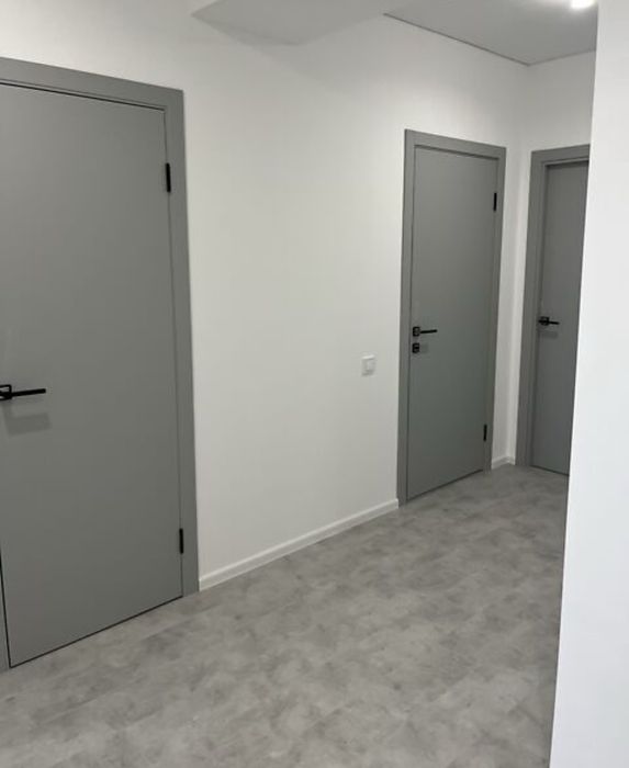 Продаж квартири в новобудові з сучасним ремонтом