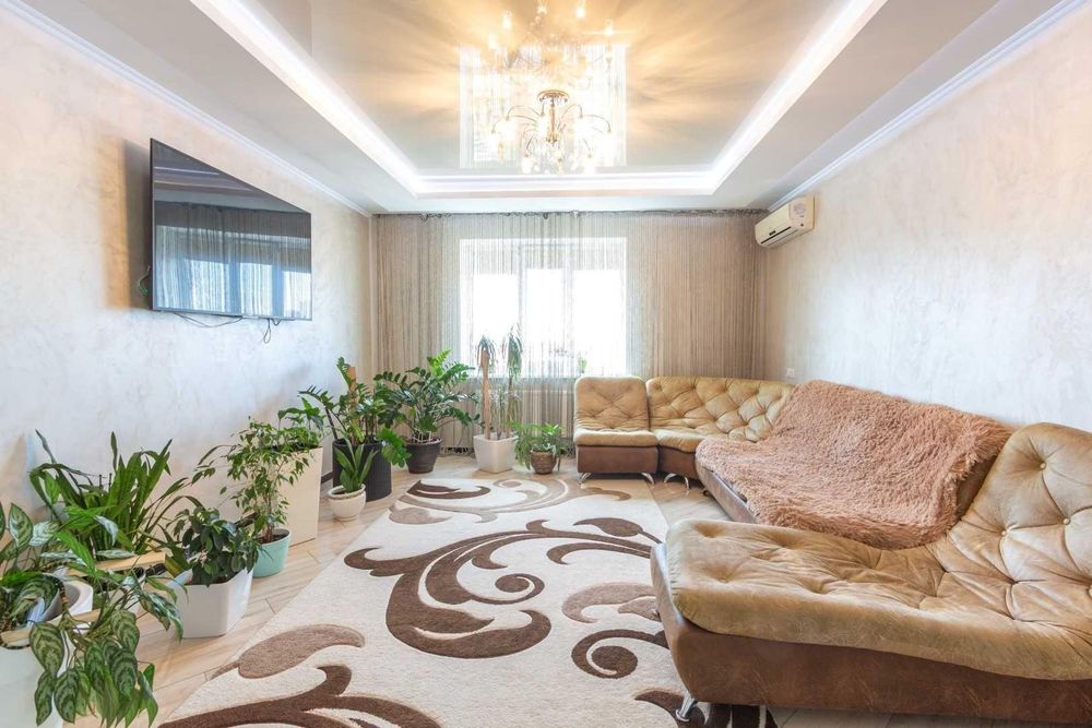 Продам дворівневу 3-кімнатну квартиру в ЖК Петрівський квартал. EN