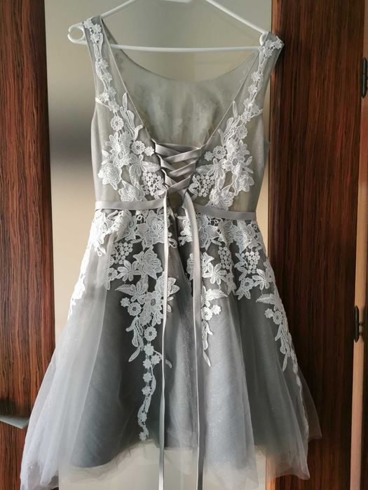 Sukienka tiulowa szara koronka gorset rozkloszowana warstwy brokat