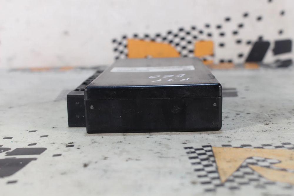 Generic BMW 5 (E60) Module476760924090552323
