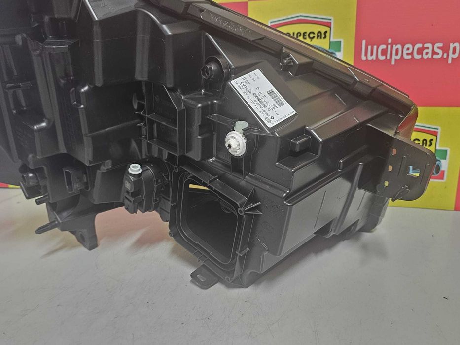 Otica Esquerda Renault Trafic III 2ª Fase | 139274