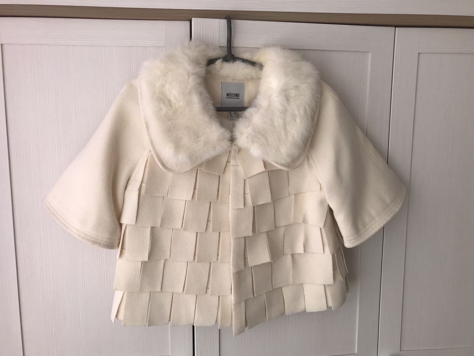Накидка Moschino Cheap and Chic