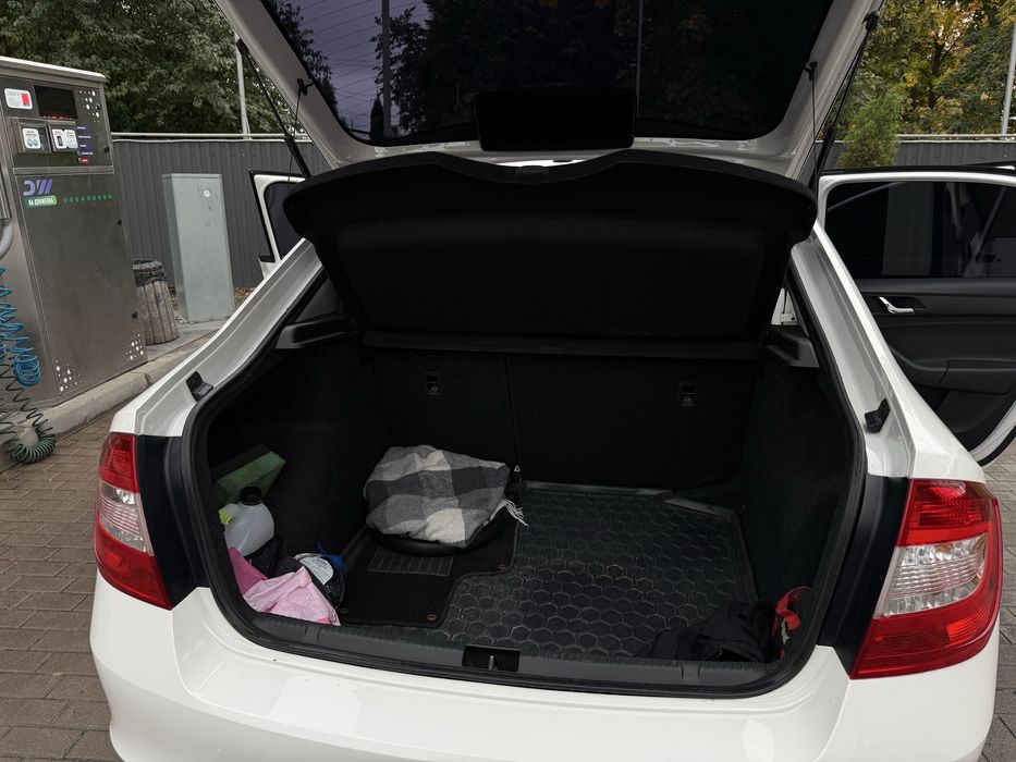 Skoda rapid 2016