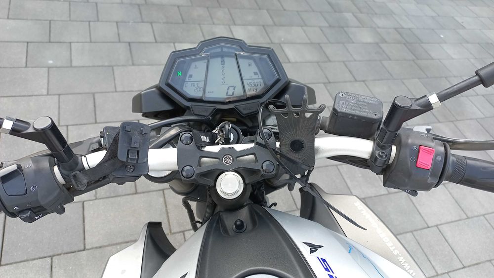 Motocykl Yamaha MT-125