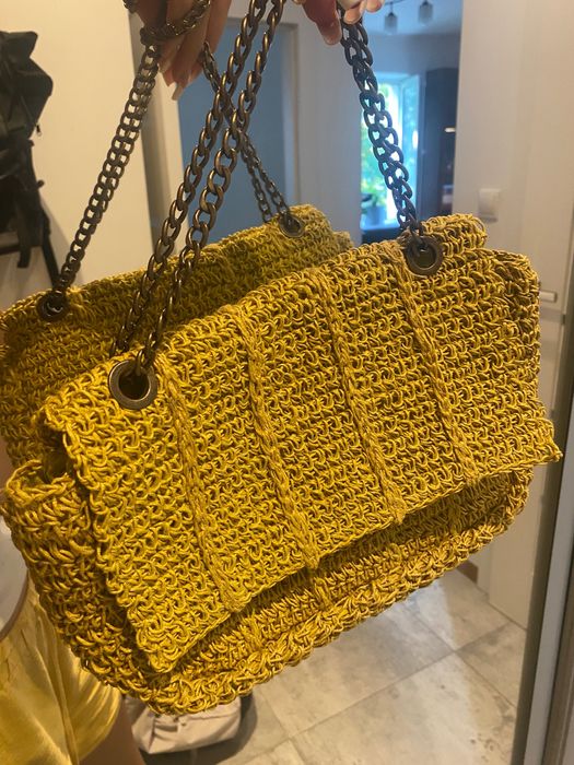 Torebka letnia na łańcuszku Parfois