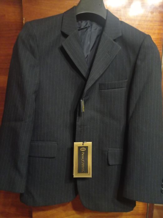 Продаю пиджак детский на 8-10 лет