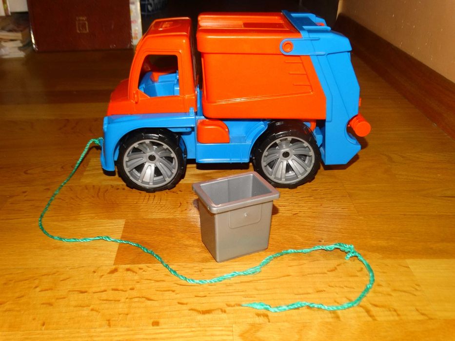 Samochód śmieciarka śmieciara 29 cm Lena