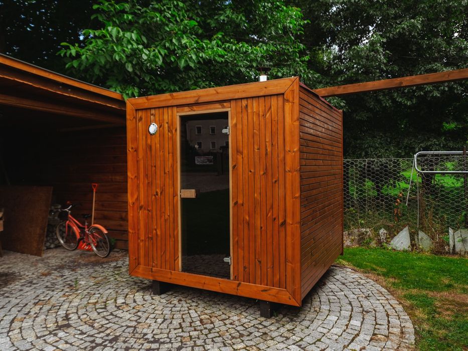 Domek do 15 osób | sauna, basen, plac zabaw | Pomocne