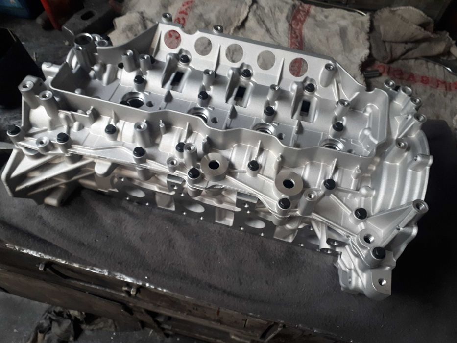 NOWA Głowica RENAULT Master 2.3 dci E5 opel movano