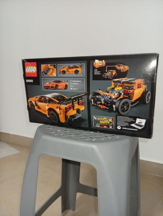 Lego Technic caixa completa e nova modelo de carro 9+