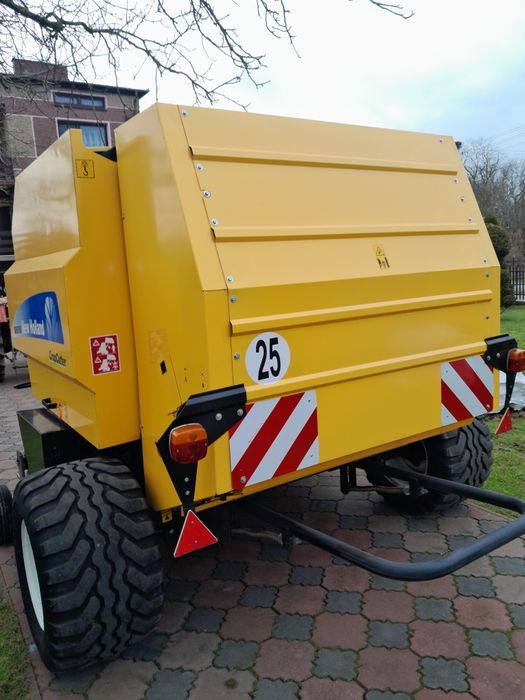 Prasa New Holland BR6090 Crop cutter