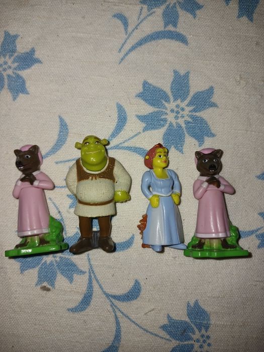 Фигурки    Киндер