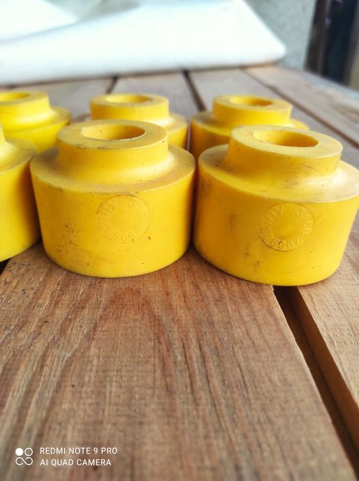 УАЗ Хантер Патріот сайлентблоки передніх важелів "клюшок"