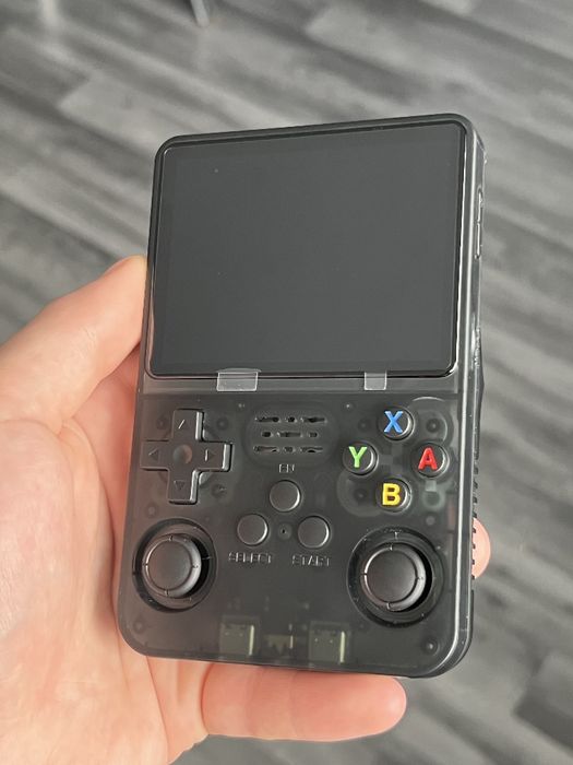 Konsola R36S – Powrót do gier z dzieciństwa!