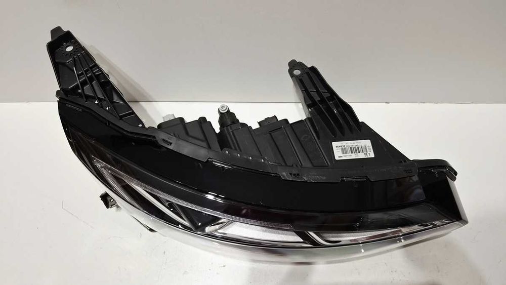 Reflektor prawy full led Renault Talisman pure vision europa
