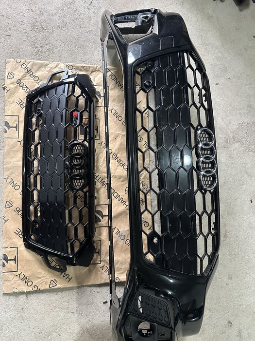 Бампер передній Audi A5 S5 B9 8W6 s-line