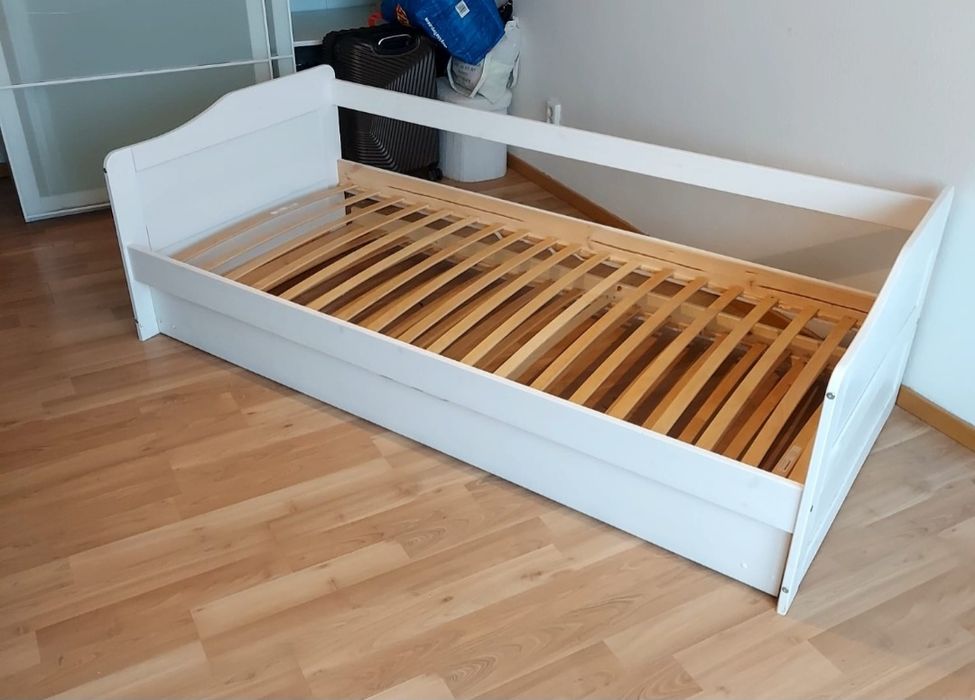 Łóżko podwójne rozsuwane młodzieżowe