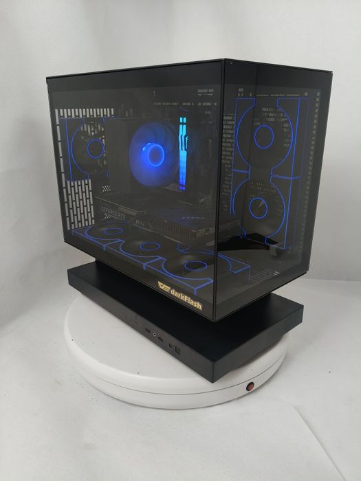 Komputer Gamingowy Ryzen 9 9900X3D,RTX 5070,64 GB 6000 RGB,SSD,Win 11