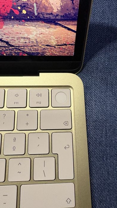MacBook Neo 13" A18 Pro | 8GB | 512GB | Cítrico