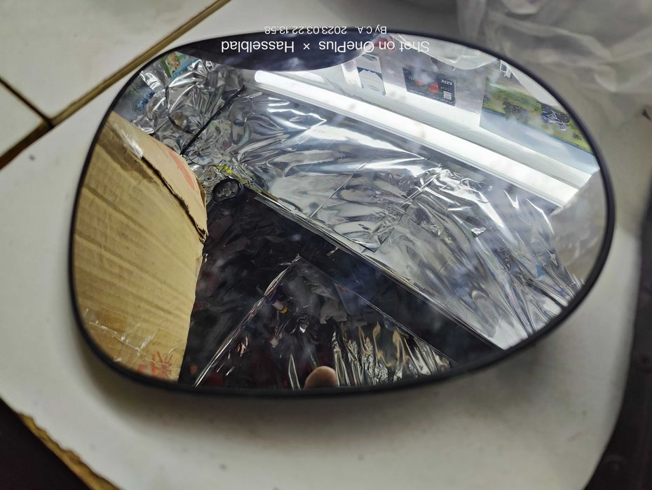 Зеркальный элемент(правый) Honda Civic 5D([хетчбек)2007-2012