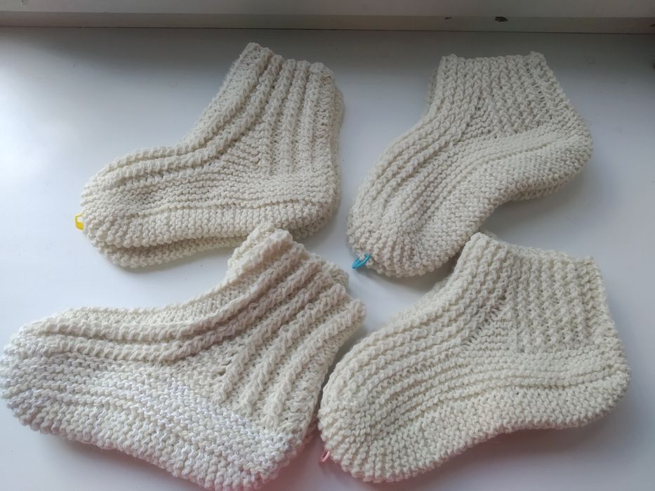 Шкарпетки зв'язані шерстяні