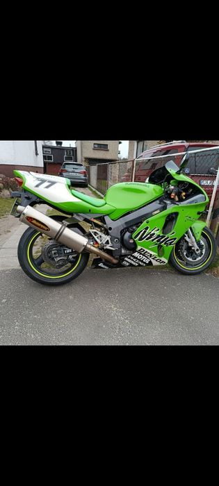 Zx7r zxr750 CBR 900rr