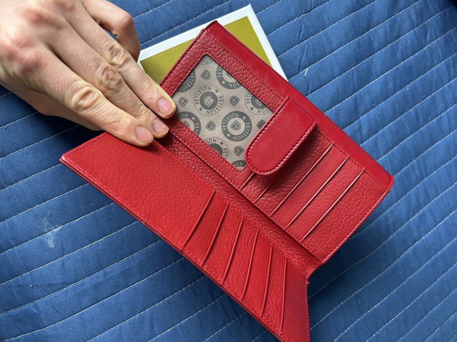 porfel damski czerowny skorzany peterson