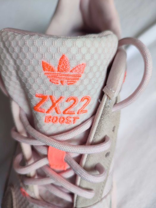 Tênis Adidas Originals ZX22 Boost W