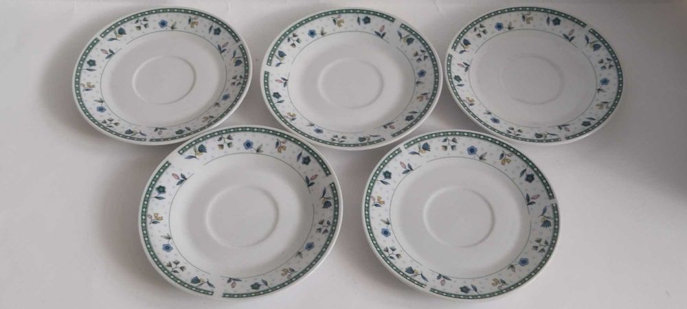 PRL- Spodki pod Filiżanki Porcelana chińska - kpl 5 szt