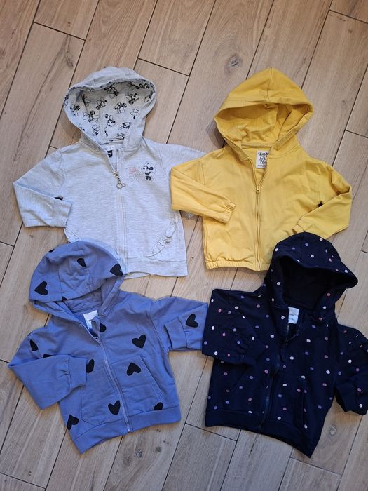 4 bluzy z kapturem,stan bdb,rozm.110