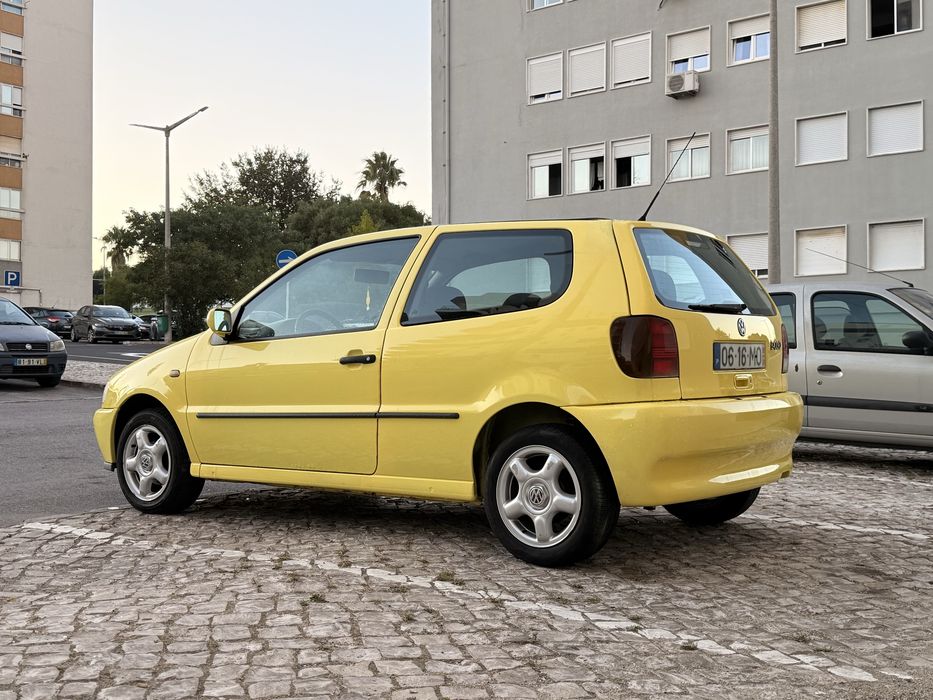 Polo 1.0i Versão Especial Color Concept