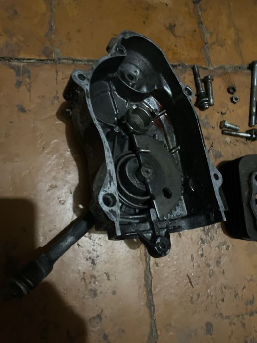 Продам мотор honda tact af 24 , торг.