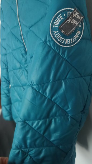 Kurtka pikowana do pasa